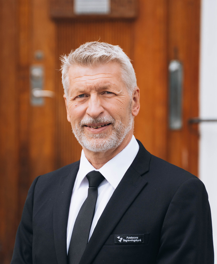 Axelssons Begravningsbyrå – Kontakta oss – Jonas Axelsson